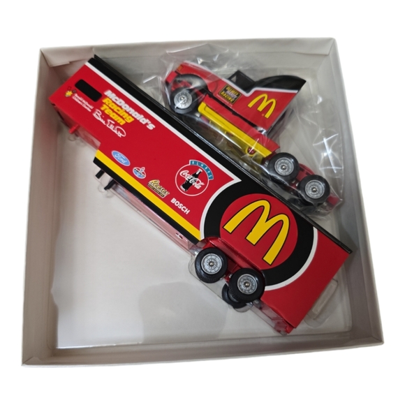 McDonald's Other - Die cast McDonald's racing team semi